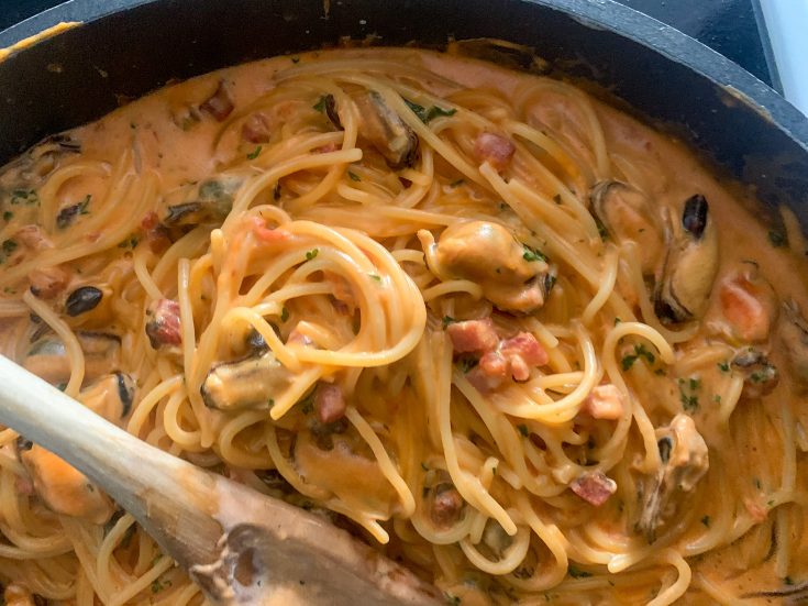 Recette de Spaghetti aux moules et à la pancetta selon Bob le Chef